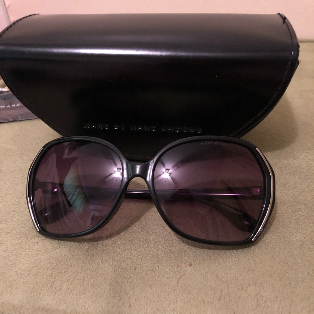 Marc Jacobs sunglasses